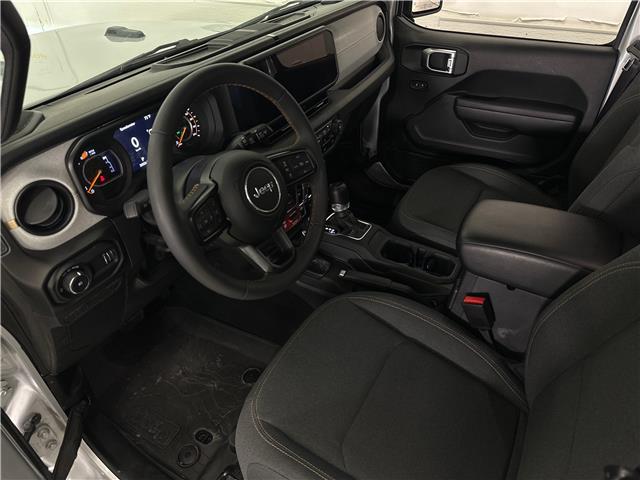 2024 Jeep Wrangler Willys (Stk: 43432J) in Belleville - Image 13 of 24
