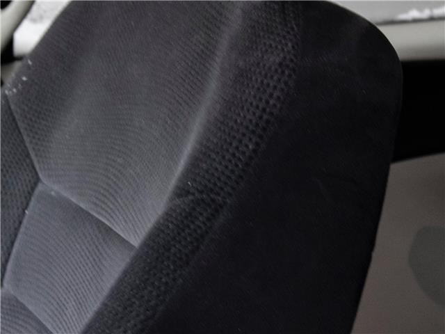 2013 Chrysler Town & Country Touring (Stk: TR5040) in Windsor - Image 13 of 23