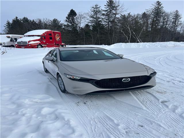 2026 Mazda Mazda3 Sport GS (Stk: 226-10) in Pembroke - Image 2 of 6