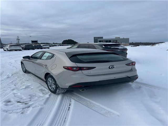 2026 Mazda Mazda3 Sport GS (Stk: 226-10) in Pembroke - Image 4 of 6