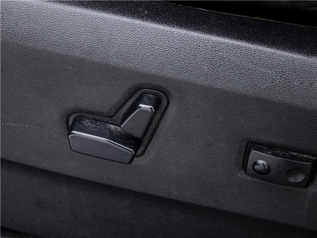 2013 Chrysler Town & Country Touring (Stk: TR5040) in Windsor - Image 12 of 23