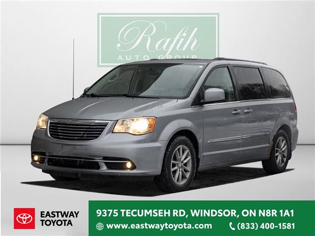 2013 Chrysler Town & Country Touring (Stk: TR5040) in Windsor - Image 1 of 23