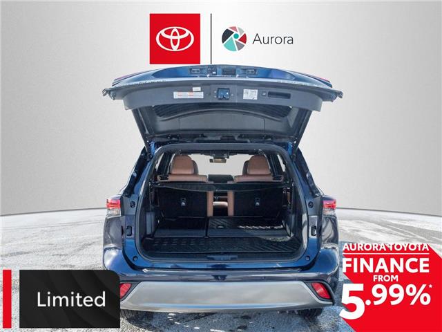 2024 Toyota Highlander Limited (Stk: 364231) in Aurora - Image 8 of 33