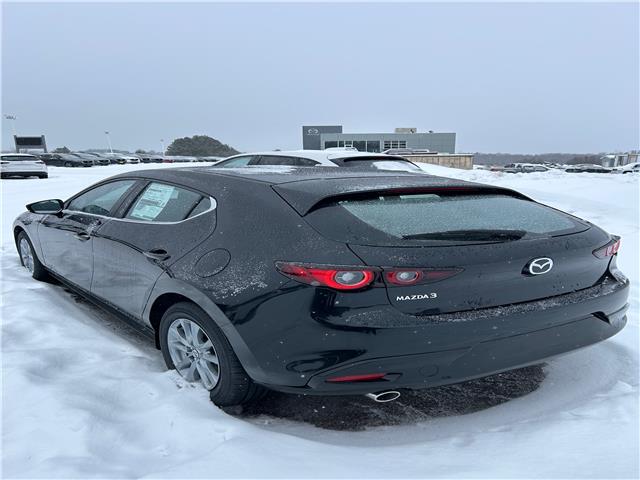2026 Mazda Mazda3 Sport GX (Stk: 226-08) in Pembroke - Image 4 of 6