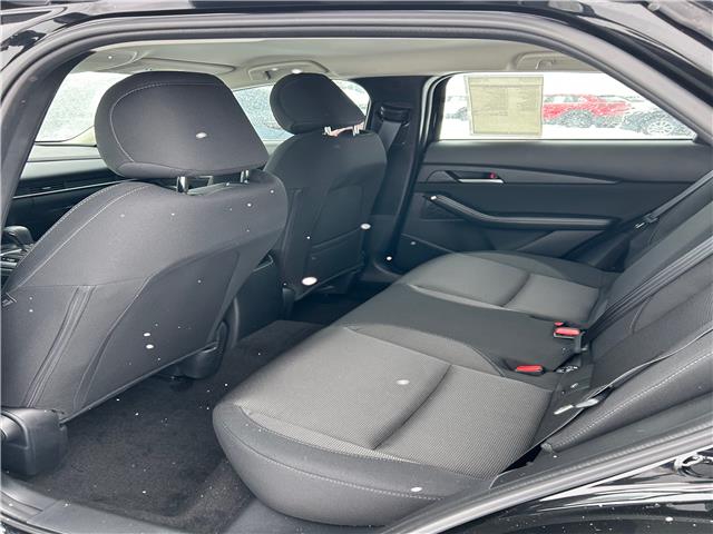 2026 Mazda CX-30 GX (Stk: 226-05) in Pembroke - Image 5 of 6