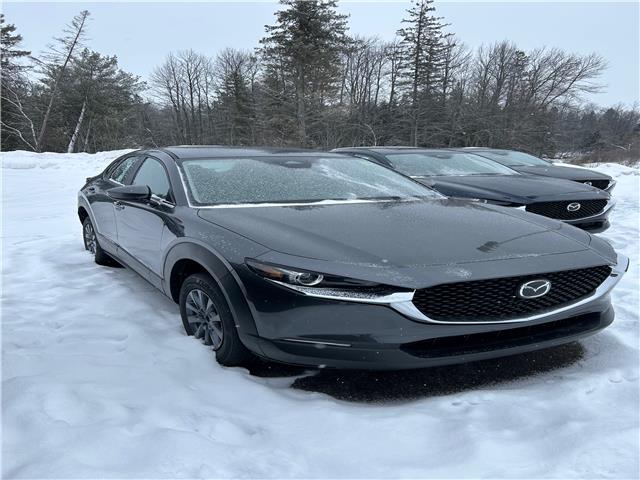 2026 Mazda CX-30 GX (Stk: 226-06) in Pembroke - Image 2 of 6