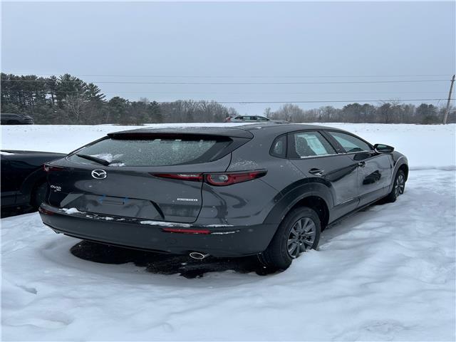2026 Mazda CX-30 GX (Stk: 226-06) in Pembroke - Image 3 of 6