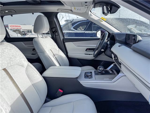 2024 Mazda CX-90 MHEV GT-P (Stk: 8418P) in ORILLIA - Image 11 of 23