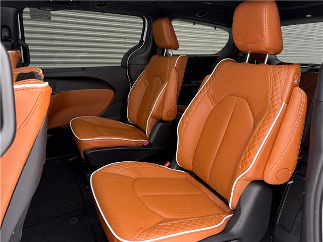 2026 Chrysler Pacifica Pinnacle (Stk: 26145) in London - Image 13 of 32