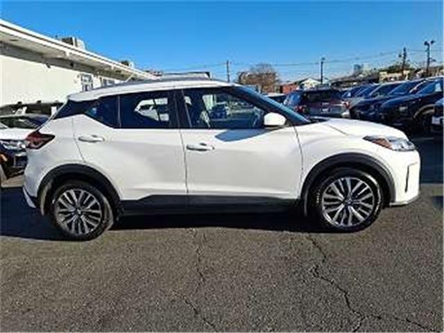 2023 Nissan Kicks SR (Stk: P-1444) in North Bay - Image 1 of 1