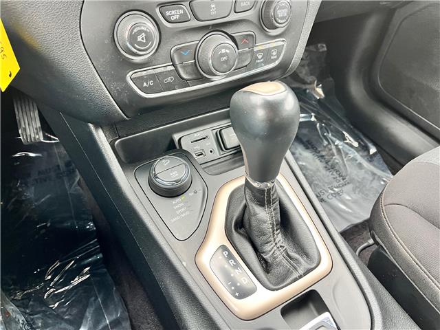 2017 Jeep Cherokee North (Stk: 26-167A) in Sarnia - Image 18 of 23