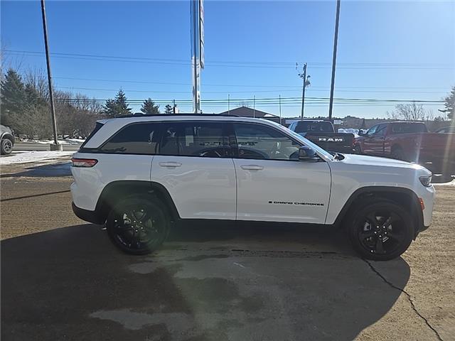 2026 Jeep Grand Cherokee Base (Stk: T060) in Miramichi - Image 6 of 13