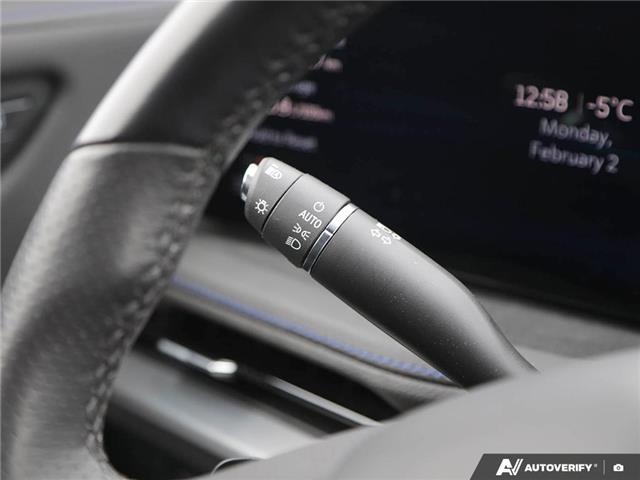 2025 Cadillac XT4 Sport (Stk: 170431) in London - Image 16 of 27
