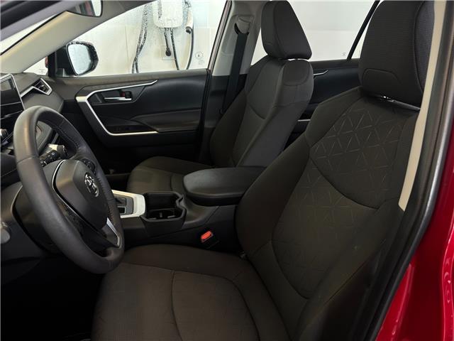 2025 Toyota RAV4 XLE (Stk: 260116A) in Mississauga - Image 12 of 16
