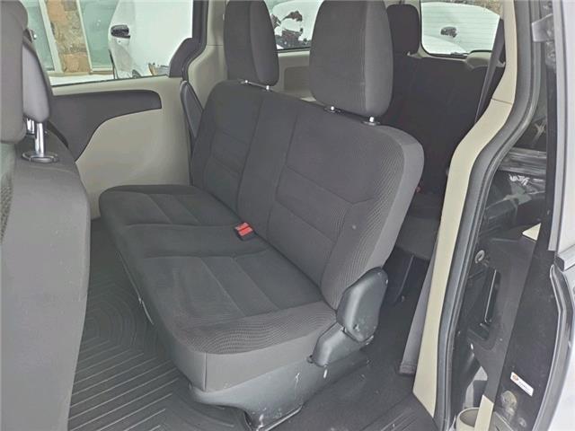 2018 Dodge Grand Caravan CVP/SXT (Stk: 25-144A) in Hanover - Image 5 of 15