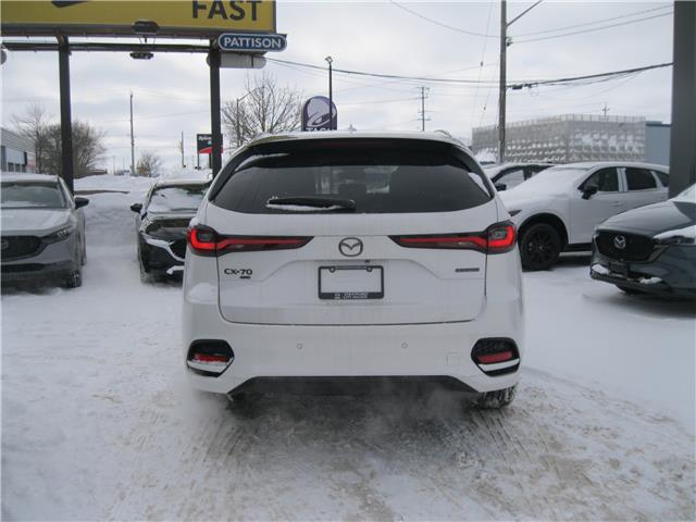 2026 Mazda CX-70 PHEV GT (Stk: 26005) in Stratford - Image 4 of 7