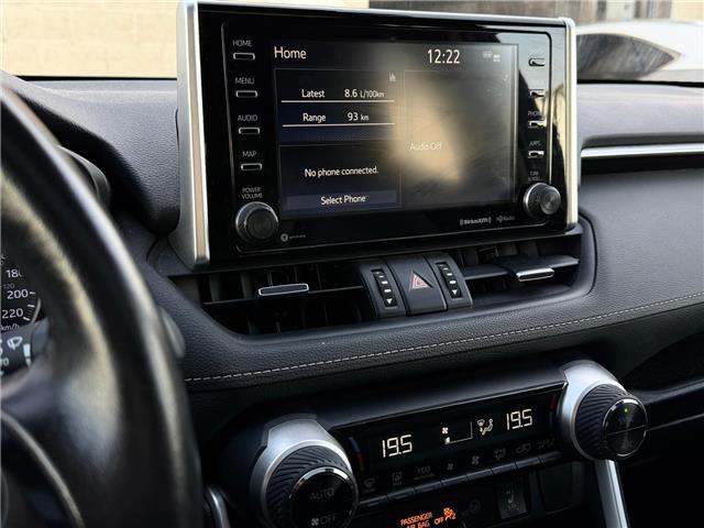 2019 Toyota RAV4 XLE (Stk: 260061B) in Calgary - Image 14 of 18