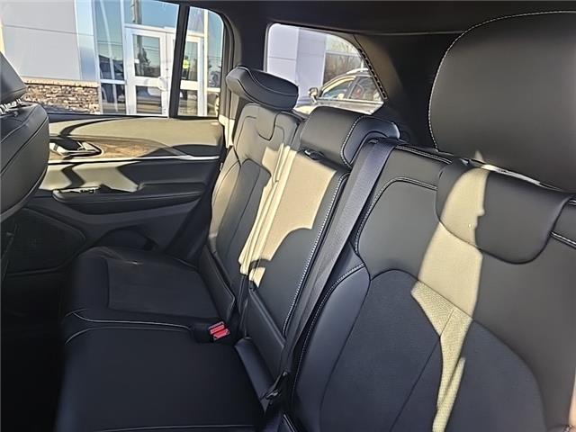 2026 Jeep Grand Cherokee Base (Stk: T059) in Miramichi - Image 11 of 13