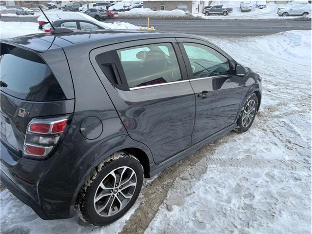 2017 Chevrolet Sonic LT Auto in Greater Sudbury - Image 5 of 10