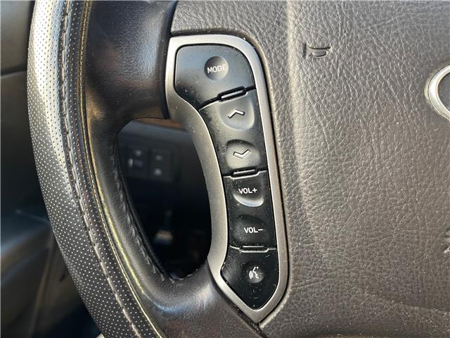 2011 Hyundai Santa Fe Limited 3.5 (Stk: H036443) in Scarborough - Image 15 of 18