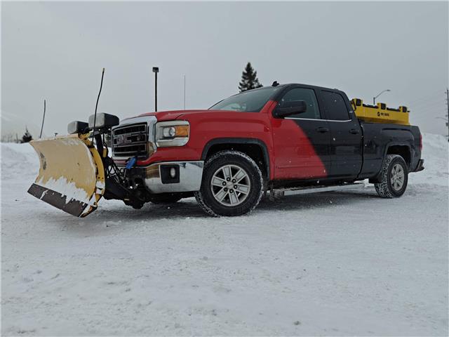 2014 GMC Sierra 1500 SLE in Ottawa - Image 1 of 10