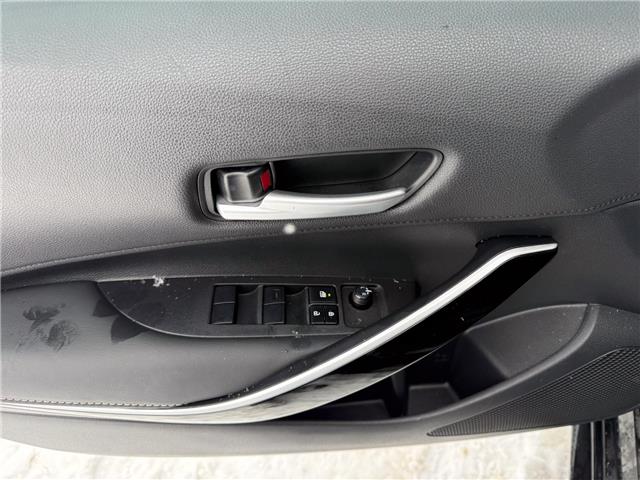2020 Toyota Corolla LE (Stk: 25592B) in London - Image 20 of 24