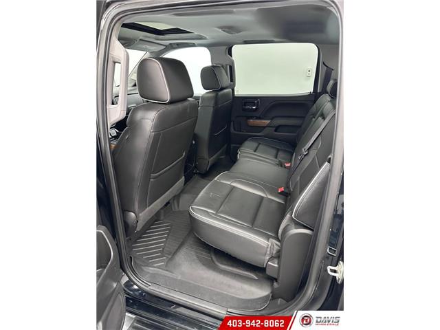 2017 Chevrolet Silverado 1500 High Country (Stk: 21134) in Lethbridge - Image 8 of 21 2017 Chevrolet Silverado 1500 High Country (Stk: 21134) in Lethbridge - Image 8 of 21