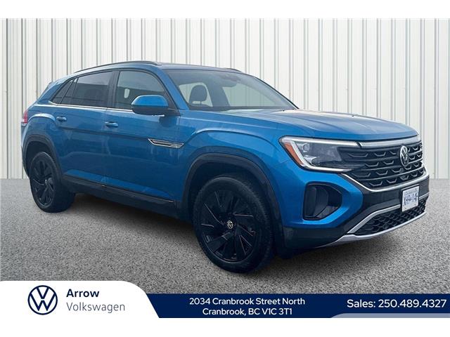 2024 Volkswagen Atlas Cross Sport 2.0 TSI Comfortline (Stk: 24AT2281) in Cranbrook - Image 2 of 13