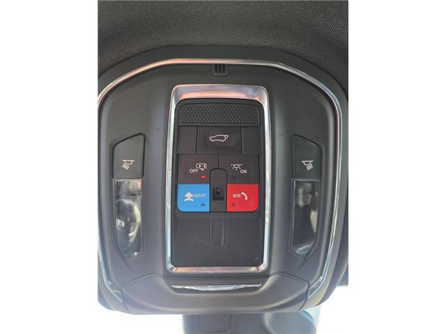 2023 Jeep Grand Cherokee Laredo (Stk: 7073) in Calgary - Image 9 of 11