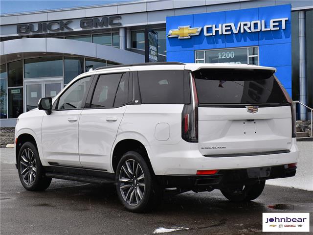 2024 Cadillac Escalade Sport (Stk: U4358) in Hamilton - Image 7 of 31