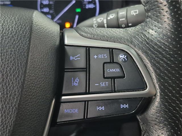 2021 Toyota Sienna Limited 7-Passenger (Stk: 10119828A) in Markham - Image 17 of 37
