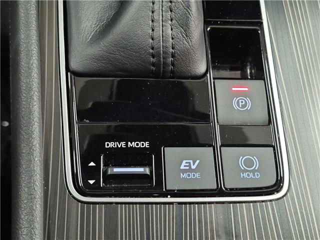 2021 Toyota Sienna Limited 7-Passenger (Stk: 10119828A) in Markham - Image 26 of 37