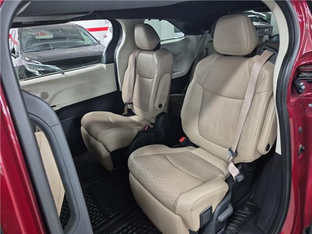2021 Toyota Sienna Limited 7-Passenger (Stk: 10119828A) in Markham - Image 30 of 37