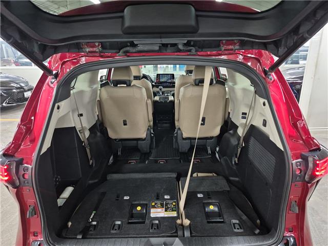 2021 Toyota Sienna Limited 7-Passenger (Stk: 10119828A) in Markham - Image 34 of 37