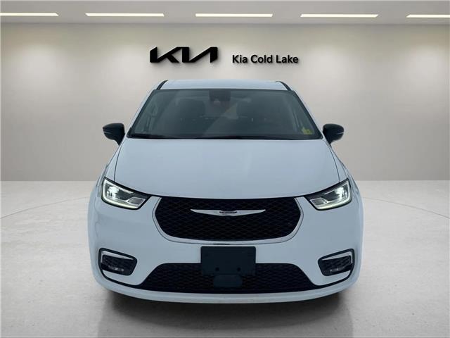 2024 Chrysler Pacifica Touring-L (Stk: UPN195) in Cold Lake - Image 2 of 26