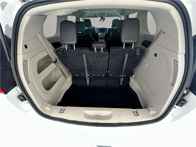 2024 Chrysler Pacifica Touring-L (Stk: UPN195) in Cold Lake - Image 24 of 26