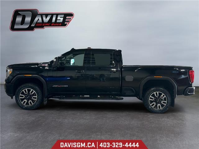 2023 GMC Sierra 3500HD AT4 (Stk: 302785) in Lethbridge - Image 2 of 15