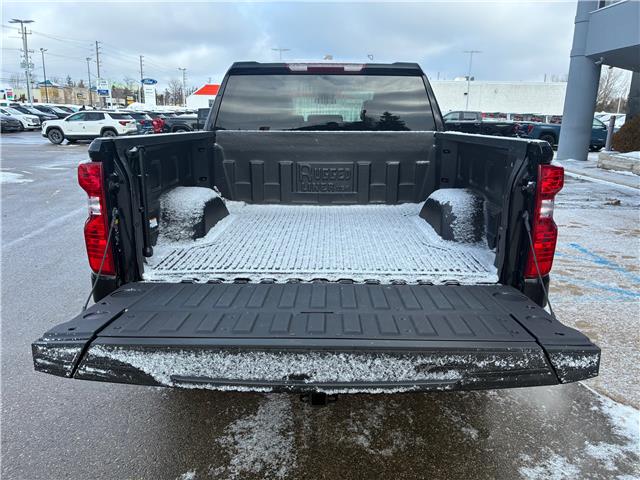 2023 Chevrolet Silverado 1500 Custom (Stk: 153451) in London - Image 8 of 19