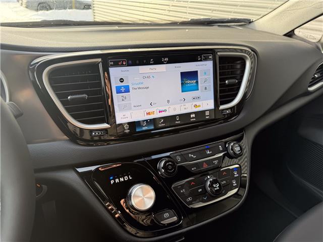 2026 Chrysler Grand Caravan SXT (Stk: 26143) in London - Image 19 of 28