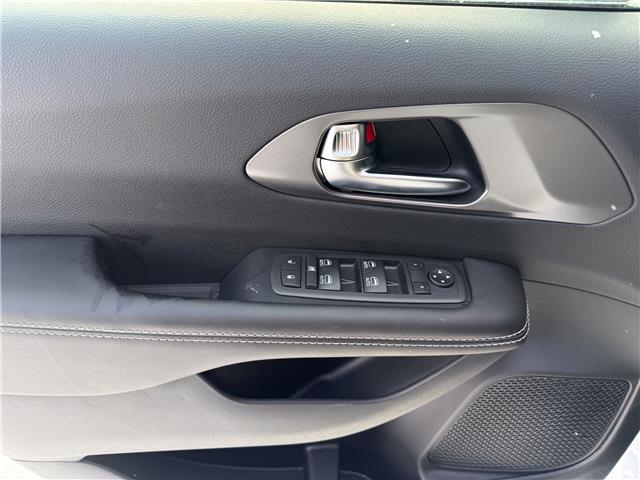 2026 Chrysler Grand Caravan SXT (Stk: 26142) in London - Image 22 of 28