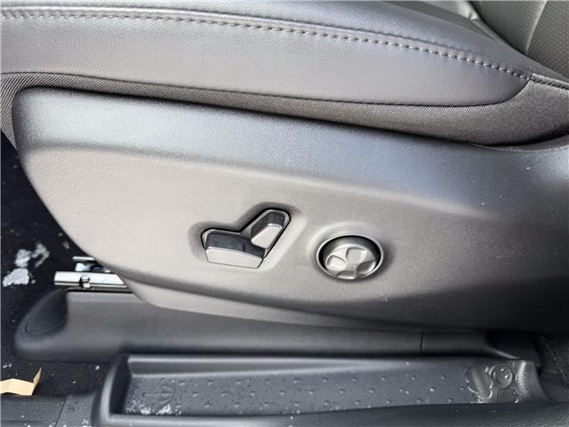 2026 Chrysler Grand Caravan SXT (Stk: 26142) in London - Image 23 of 28