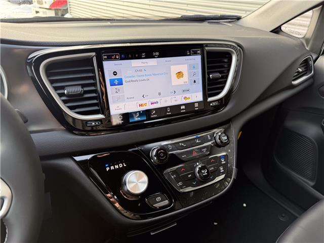 2026 Chrysler Grand Caravan SXT (Stk: 26142) in London - Image 19 of 28