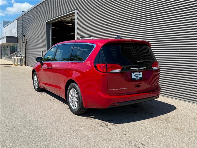 2025 Chrysler Grand Caravan SXT (Stk: 25503D) in London - Image 3 of 19