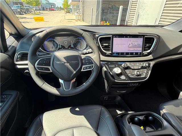 2025 Chrysler Grand Caravan SXT (Stk: 25503D) in London - Image 14 of 19