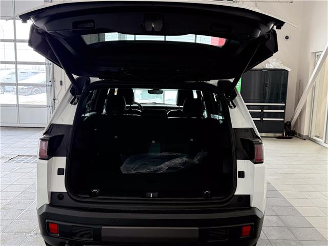 2026 Jeep Cherokee Laredo/Limited (Stk: 26139D) in London - Image 6 of 26