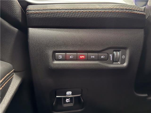 2026 Jeep Cherokee Laredo/Limited (Stk: 26139D) in London - Image 22 of 26