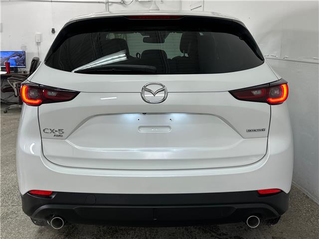 2023 Mazda CX-5 Kuro Edition (Stk: 43441J) in Belleville - Image 6 of 24