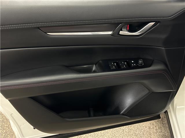 2023 Mazda CX-5 Kuro Edition (Stk: 43441J) in Belleville - Image 13 of 24