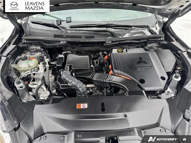 2023 Mitsubishi Outlander Plug-In Hybrid GT (Stk: 14-25698A) in London - Image 11 of 27