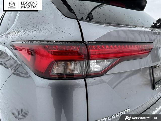 2023 Mitsubishi Outlander Plug-In Hybrid GT (Stk: 14-25698A) in London - Image 12 of 27